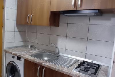 Garsonieră decomandată în Central - 1
