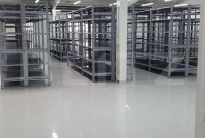 Spațiu comercial, de 800 mp, în Central - 10