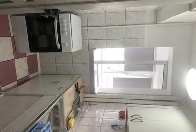 Garsonieră decomandată în Ozana - 2