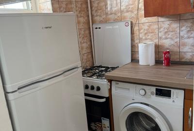 Garsonieră decomandată în Dristor - 6