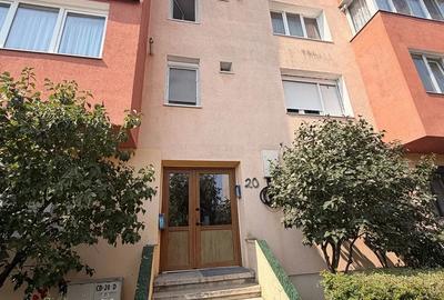 Apartament cu 2 camere decomandat în Craiter