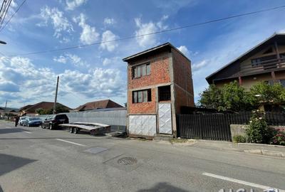 Casă individuală cu 2 camere cu Canalizare în Nord