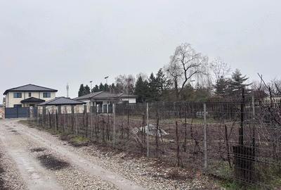 Teren de 548 mp, în Central