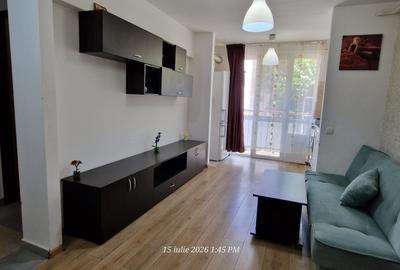 Apartament cu 2 camere nedecomandat în Podu Roș