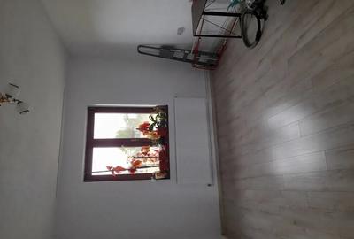 Casă cu 6 camere cu Teren 1000 Mp în Lugojel - 3