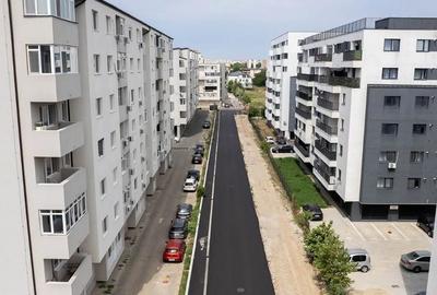 Apartament cu 2 camere decomandat în Apărătorii Patriei