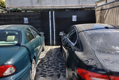 Spațiu comercial, de 30 mp, în Casa de Cultură