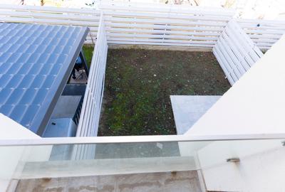 Casă cu 3 camere cu Canalizare în Exterior Est - 29