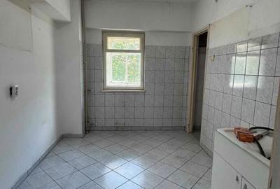 Apartament cu 2 camere decomandat în Tomis II