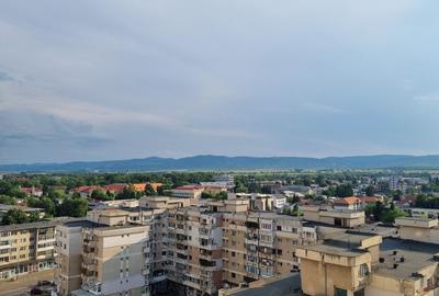 Apartament cu 2 camere nedecomandat, mobilat în Ultracentral