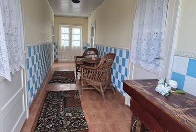 Casă cu 4 camere cu Teren 1500 Mp în Zamostea - 1