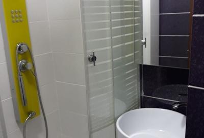 Apartament cu 3 camere decomandat în Central - 6