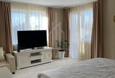 Casă cu 4 camere în Calea Dumbrăvii