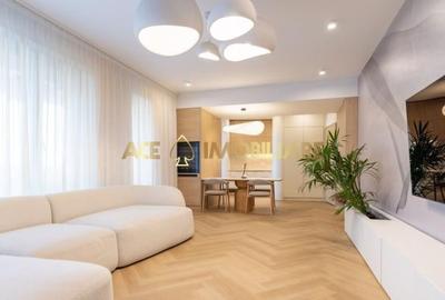 Apartament cu 3 camere semidecomandat, mobilat în Bucureștii Noi