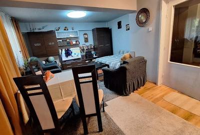 Apartament cu 2 camere decomandat în Ultracentral