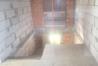 Casă cu 4 camere în Cătămărești