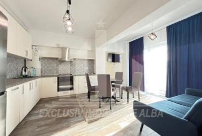 Apartament cu 3 camere decomandat, mobilat în Central
