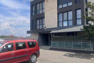 Apartament cu 3 camere decomandat în Sântandrei