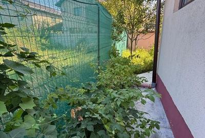 Casă cu 4 camere cu Teren 300 Mp în Central