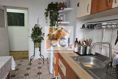 Apartament cu 3 camere decomandat în Central - 4