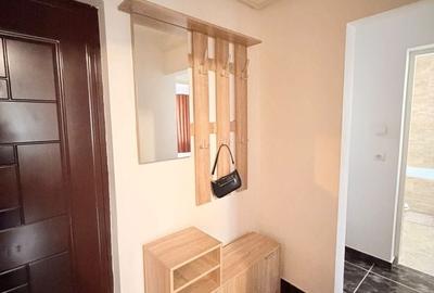 Apartament cu 2 camere decomandat în Carpați 2