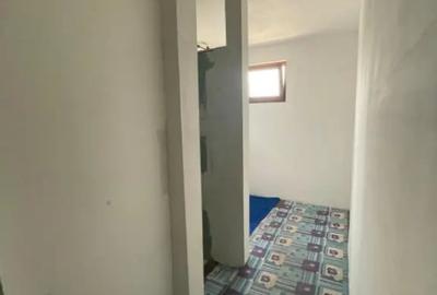 Casă cu 5 camere cu Teren 300 Mp în Central