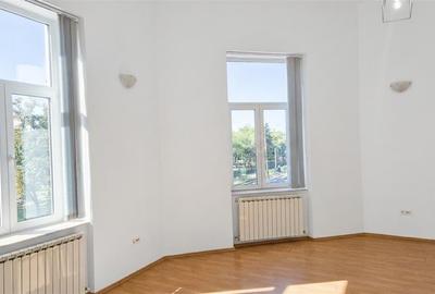 Apartament cu 2 camere semidecomandat în Ultracentral