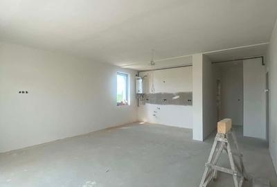 Apartament cu 3 camere decomandat în Burdea - 2