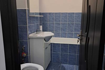 Garsonieră decomandată în Rogerius
