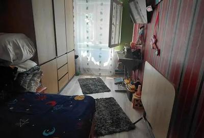 Apartament cu 2 camere semidecomandat în Micro 40