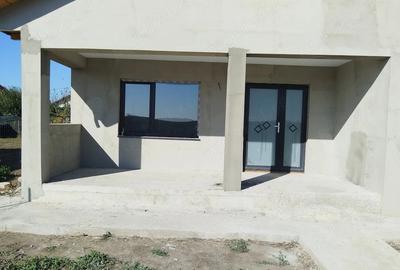 Casă cu Teren 600 Mp în Vasile Alecsandri