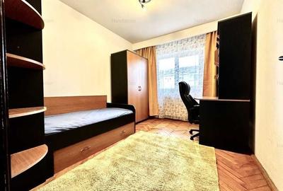 Apartament cu 3 camere decomandat în Girocului - 3