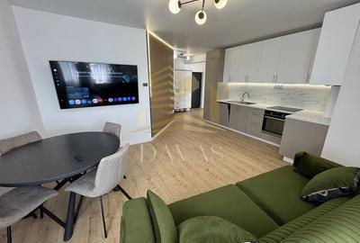 Apartament cu 3 camere semidecomandat, mobilat în Europa