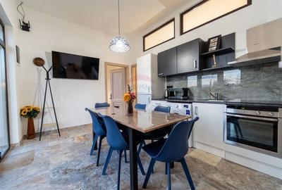 Casă cu 3 camere cu Teren 220 Mp în Noua