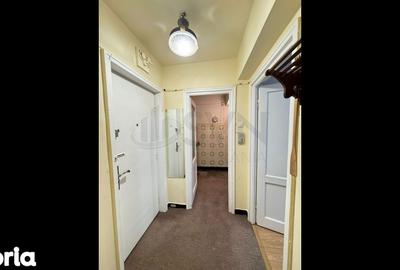 Apartament cu 2 camere în Romană