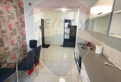 Apartament cu 3 camere semidecomandat, mobilat în Titan - 4