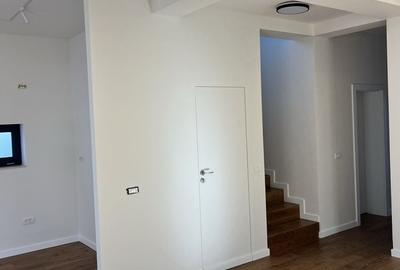 Casă cu 4 camere în Micălaca - 7