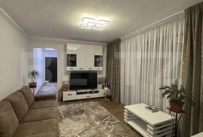 Apartament cu 3 camere semidecomandat în Central