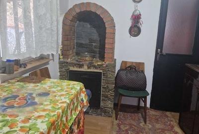 Casă cu 4 camere cu Teren 60 Mp în Râu Alb - 1