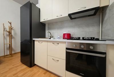 Apartament cu 2 camere semidecomandat în Universitate
