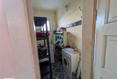Casă cu 4 camere cu Teren 262 Mp în Tractorul - 1