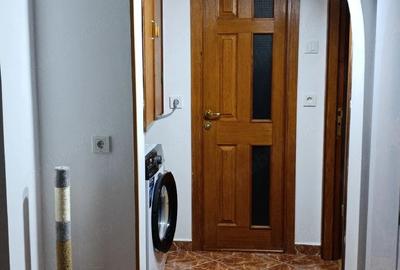Apartament cu 2 camere decomandat în Malu Roșu - 1