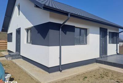 Casă cu 3 camere cu Teren 650 Mp în Voinești - 7