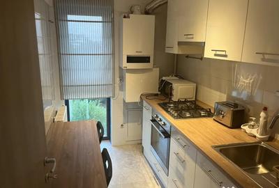 Apartament cu 2 camere decomandat în Sisești