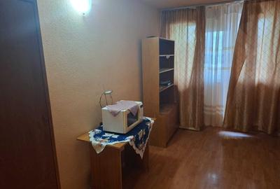 Garsonieră decomandată în Militari