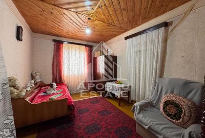 Casă individuală cu 15 camere cu Canalizare în Pesac - 32