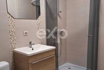 Apartament cu 3 camere semidecomandat în Florești - 2