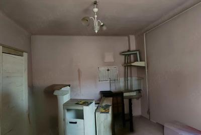 Garsonieră nedecomandată în 15 Noiembrie