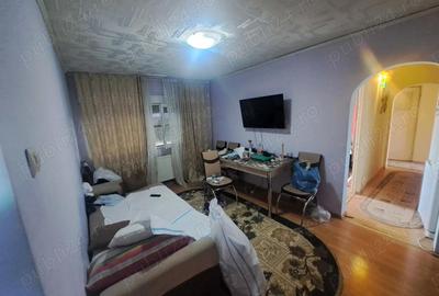 Apartament cu 4 camere semidecomandat în Ferentari - 3