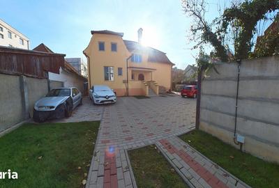 Casă cu 5 camere decomandat cu Teren 630 Mp în Bartolomeu
